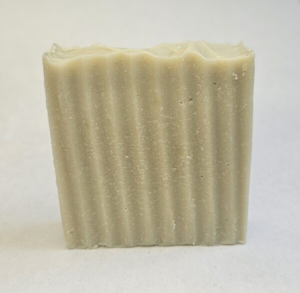 Savon artisanal à la mente poivré et argile verte